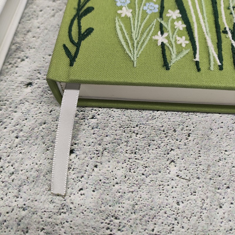 Lay-Flat Binding Embroidered Fabric Cloth Cover Guest Book Baby Shower Guest Book with Pen & Ribbon Bookmark