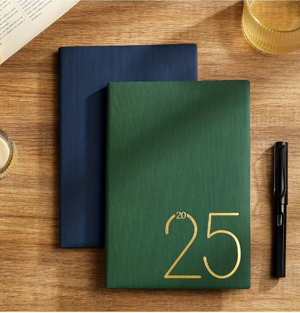2025 Daily Agenda Notebook for Business, Office, And Personal Planning - Ideal Gift for College Students And Professionals