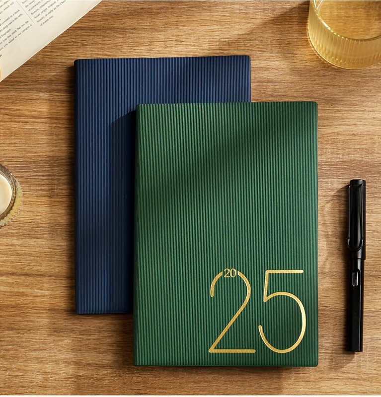 2025 Daily Agenda Notebook for Business, Office, And Personal Planning - Ideal Gift for College Students And Professionals