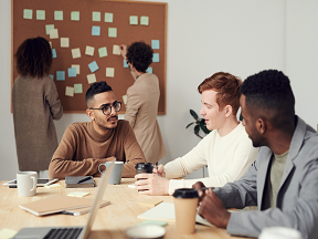 Post-it notes can stimulate students' interest in reading