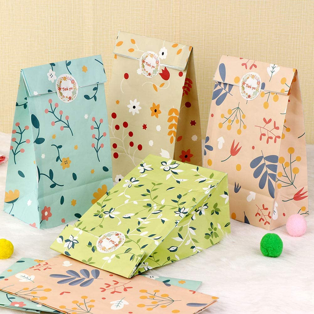 Custom Medium Size Paper Gift Bag
