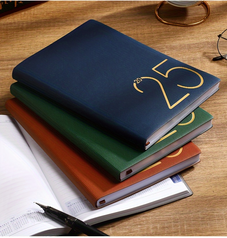 2025 Daily Agenda Notebook for Business, Office, And Personal Planning - Ideal Gift for College Students And Professionals