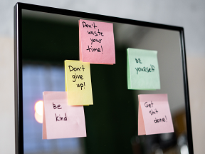 To Post-it or Not to Post-it